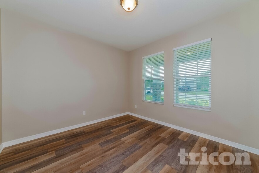 Building Photo - 6411 Devesta Lp