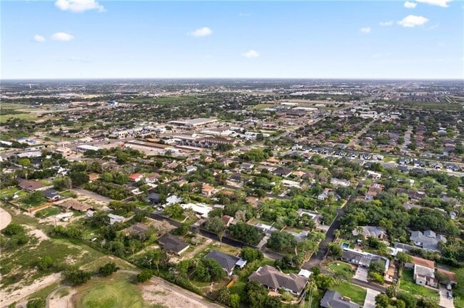 Building Photo - 28 W Austin Blvd