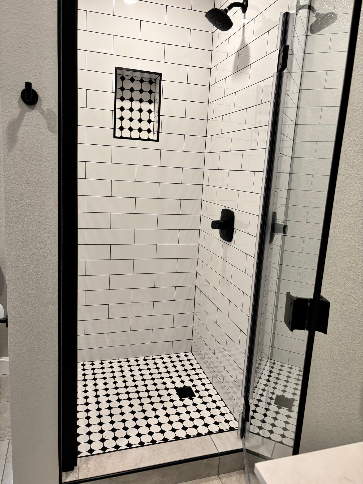 Bathroom - 6742 Snowdon Ave