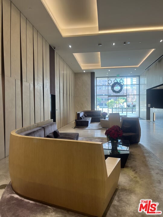 Building Photo - 889 Francisco St