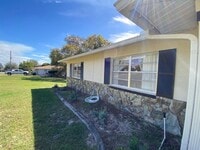 Building Photo - 104 S J Kellner Blvd