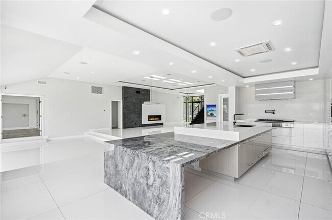 Building Photo - 48 Drakes Bay Dr