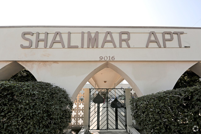 Building Photo - Shalimar Apartments