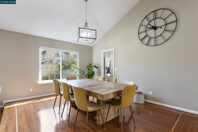 Building Photo - 342 Newcastle Ln