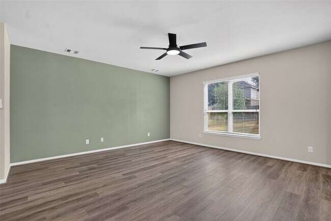 Building Photo - 7611 Dragon Pearls Ln