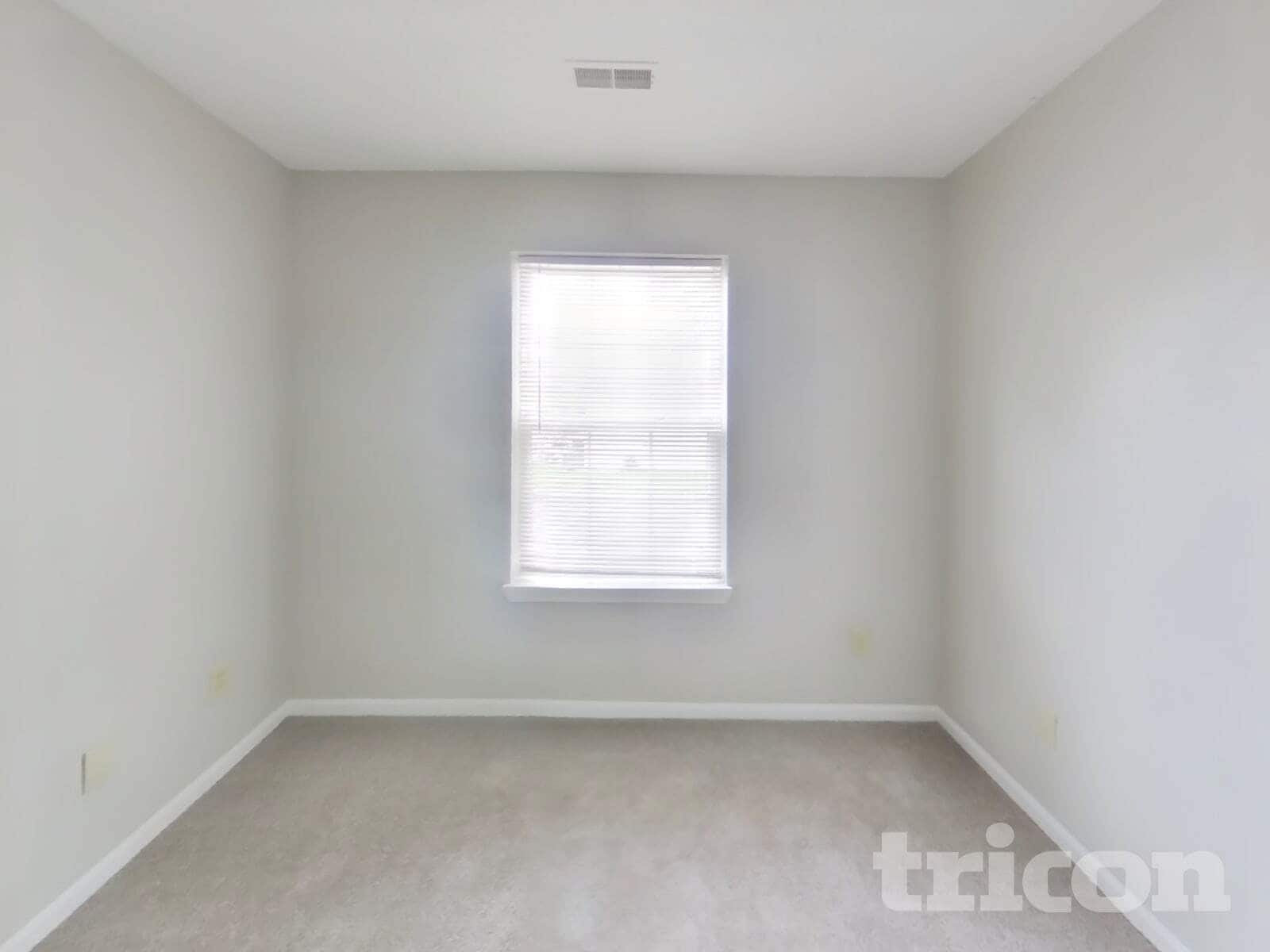 Building Photo - 6061 Parrington Dr