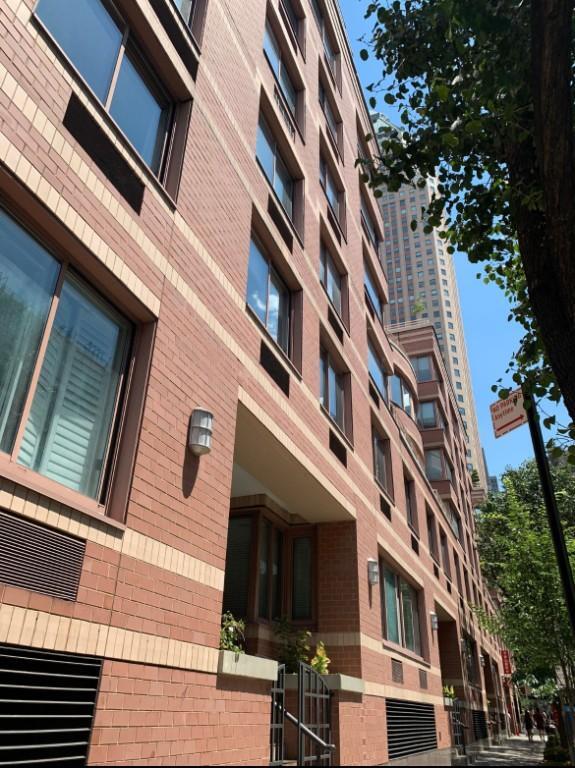 Building Photo - 1 bedroom in New York NY 10019