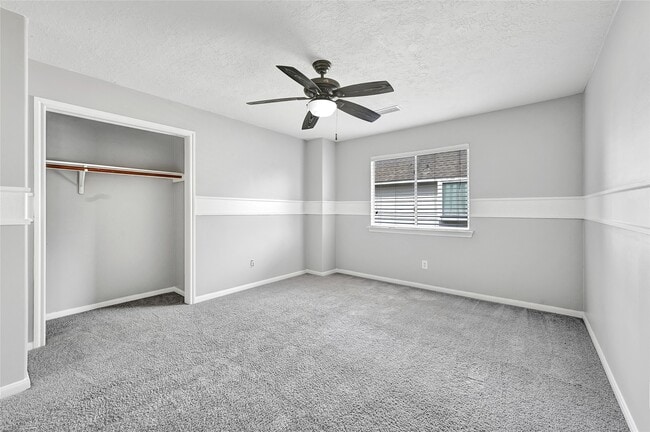 Building Photo - 10219 Sable Trail Ln