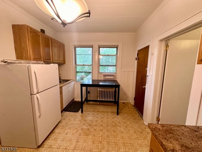 Building Photo - 4 Swaine Pl