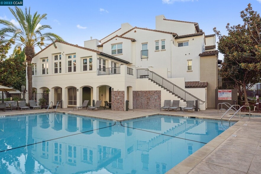 Building Photo - 4323 Clarinbridge Cir