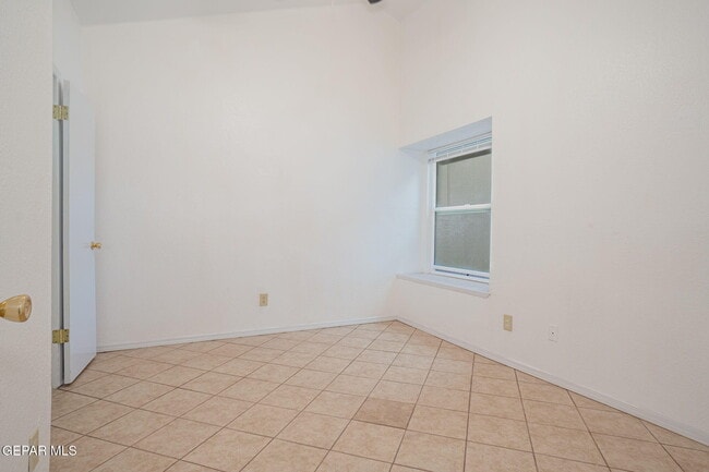 Building Photo - 11450 Sundrop Ct