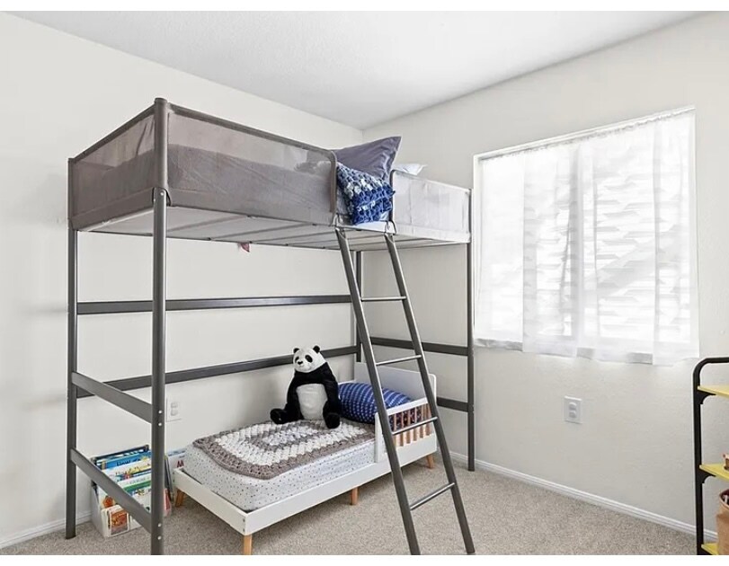 Building Photo - 9739 Wagon Train