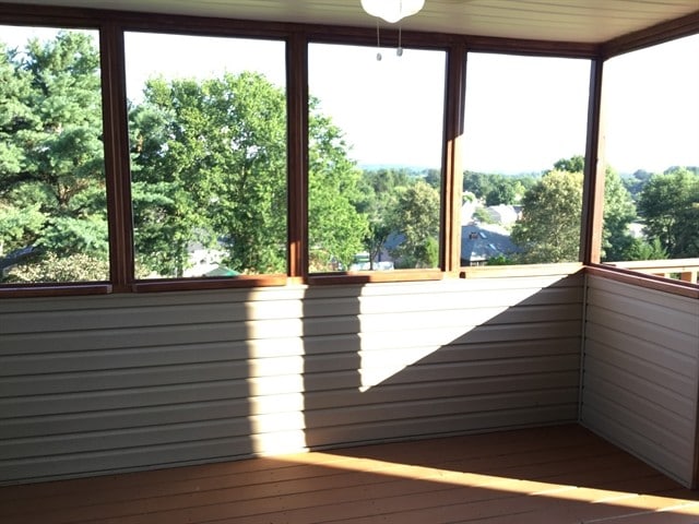 Building Photo - 204 Jessie Ln