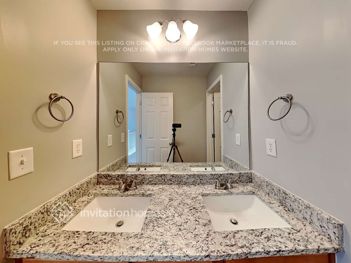 Building Photo - 1213 Loowit Falls Ct