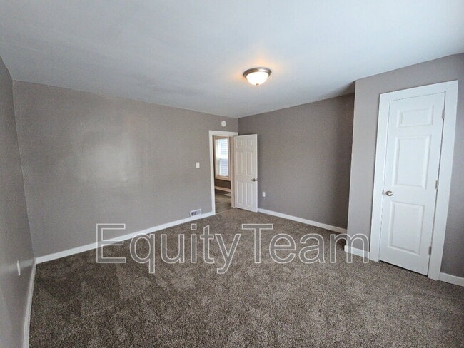 Building Photo - 3314 Graydon Ave