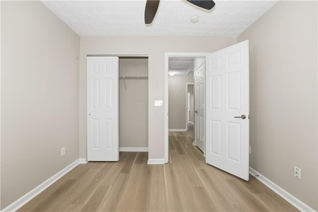 Building Photo - 217 Hiawassee Dr