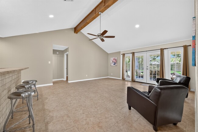 Building Photo - 2314 Pilgrims Bend Dr