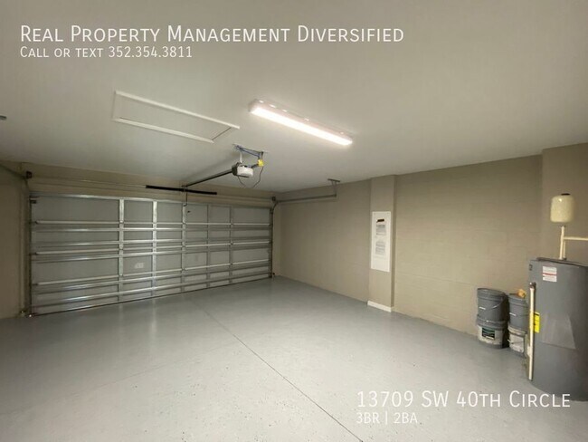 Building Photo - 13709 SW 40th Cir