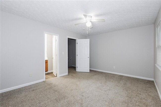 Building Photo - 7215 Crestside Dr