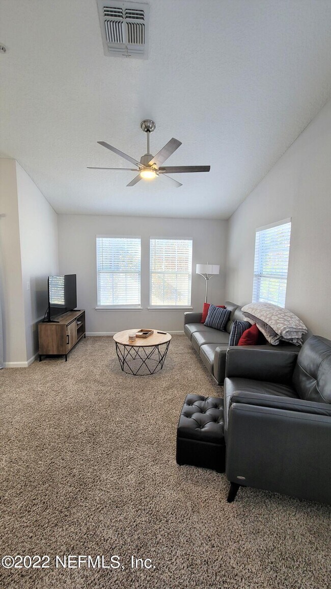 Building Photo - 2200 Marsh Hawk Ln