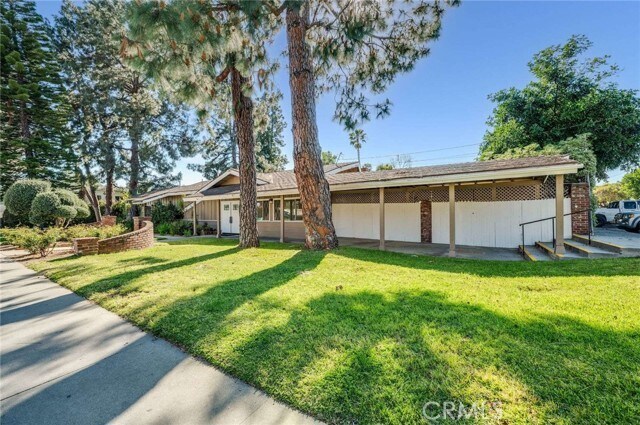 Building Photo - 623 E Matchwood Pl