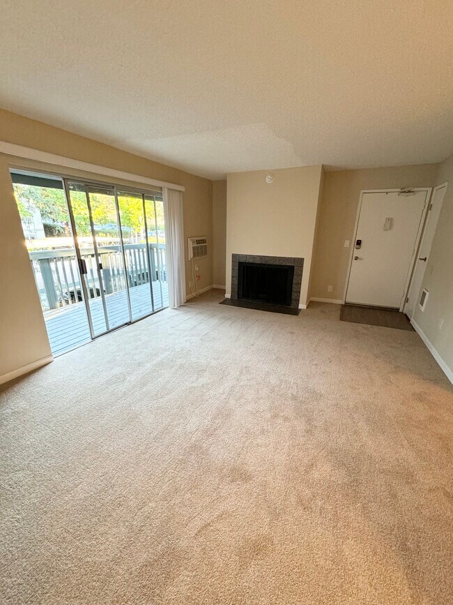 Building Photo - 415 Ignacio Blvd