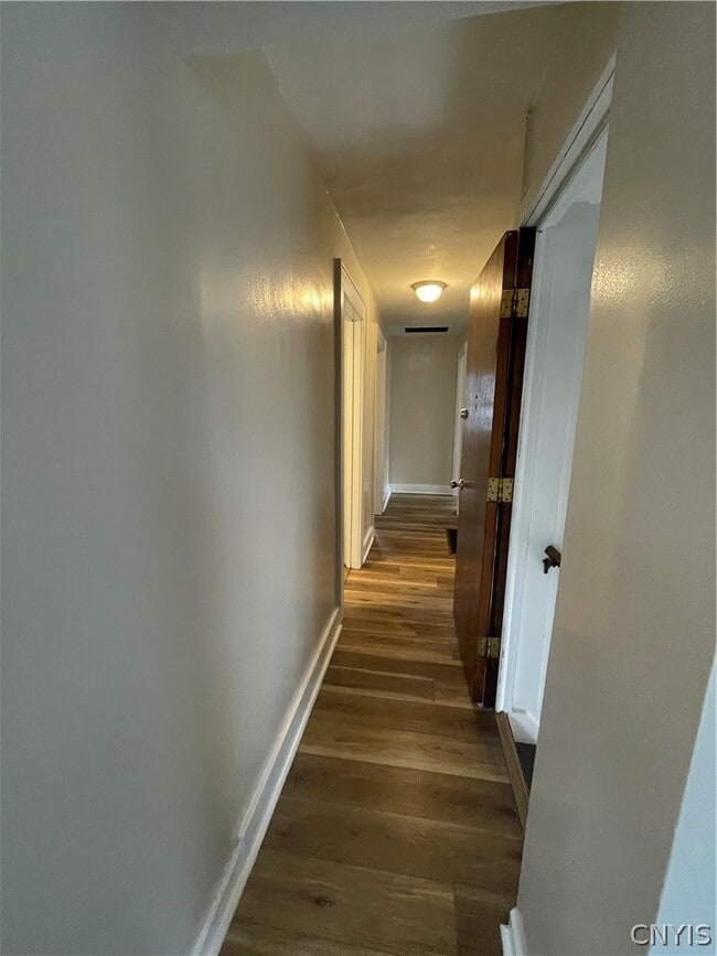 Building Photo - 60 Oswego St