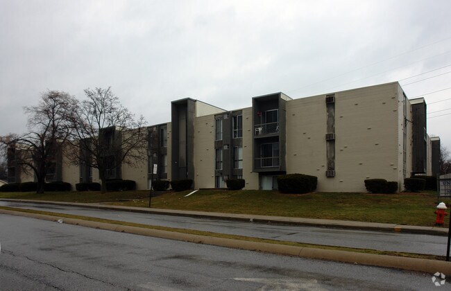 ViVo Apartments - University Park Apartments