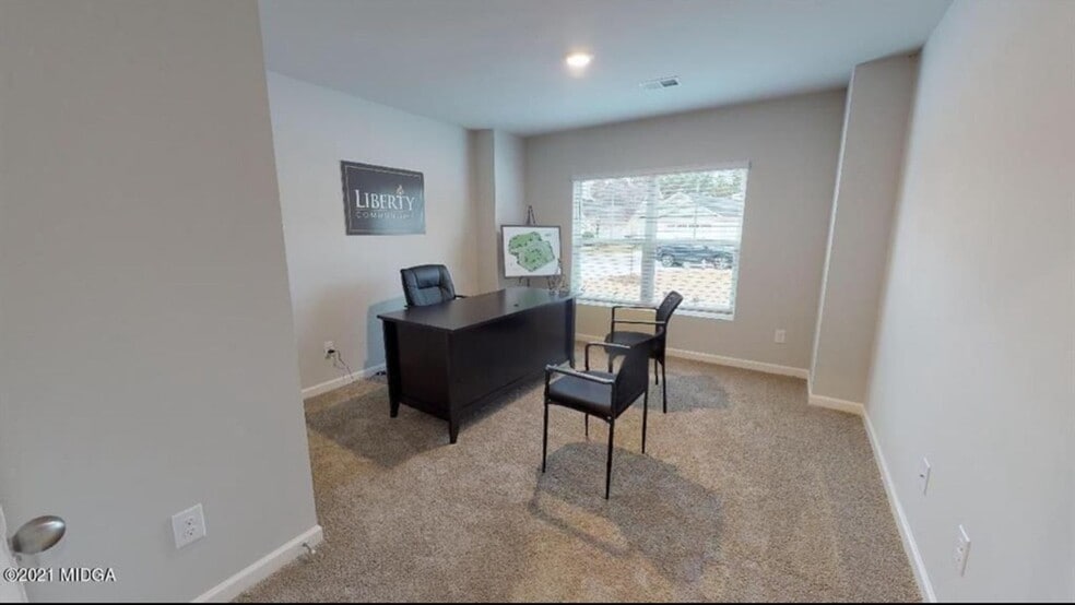 Building Photo - 178 Goodall Woods Dr