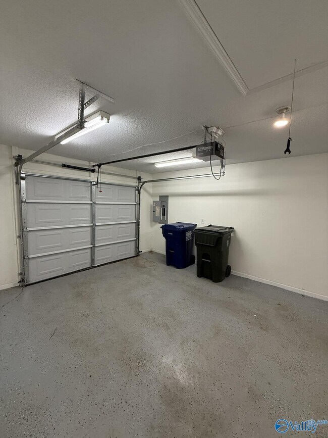 Building Photo - 1551 Ready Section Rd