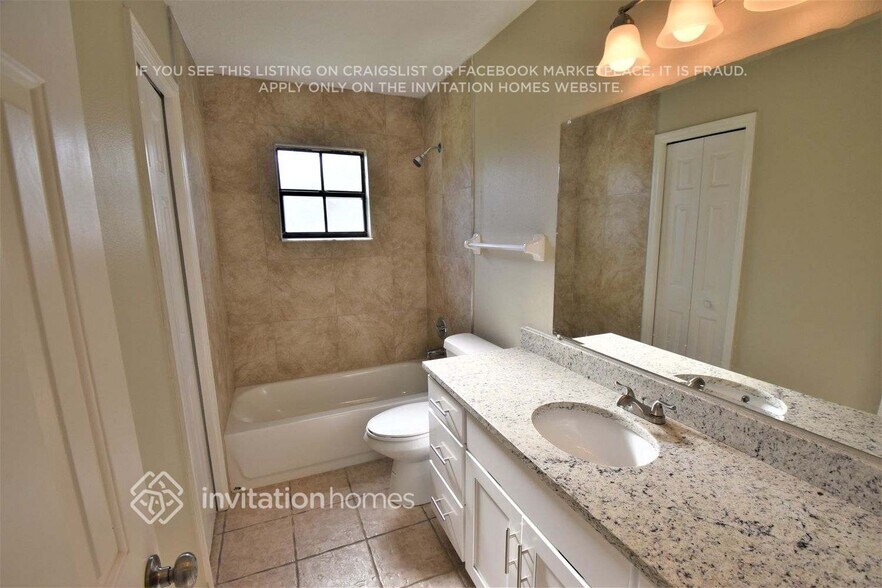 Building Photo - 2215 Deata Ct