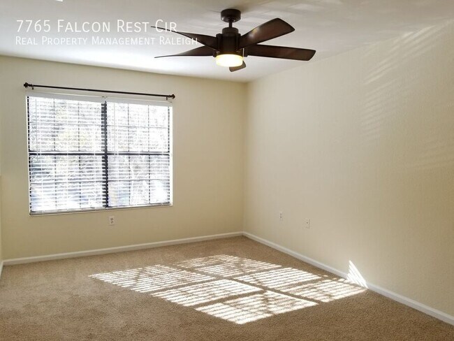 Building Photo - 7765 Falcon Rest Cir