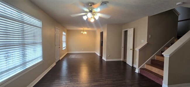 Building Photo - 7929 Comal St