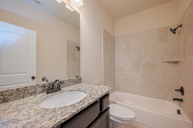 Building Photo - 3519 Brampton Island Dr