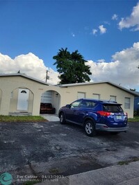 Building Photo - 2660 NW 65th Ave