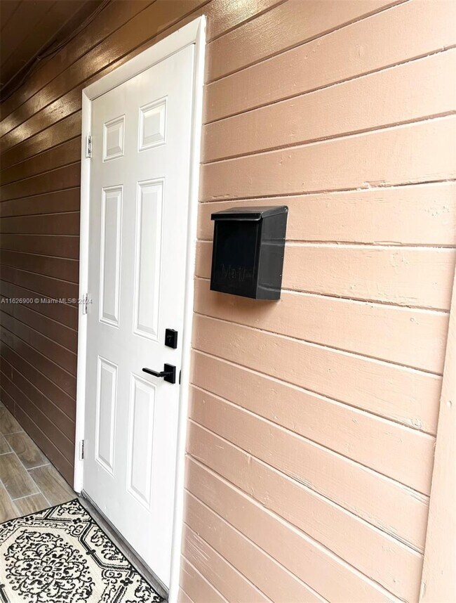 Building Photo - 11241 SW 7th Terrace