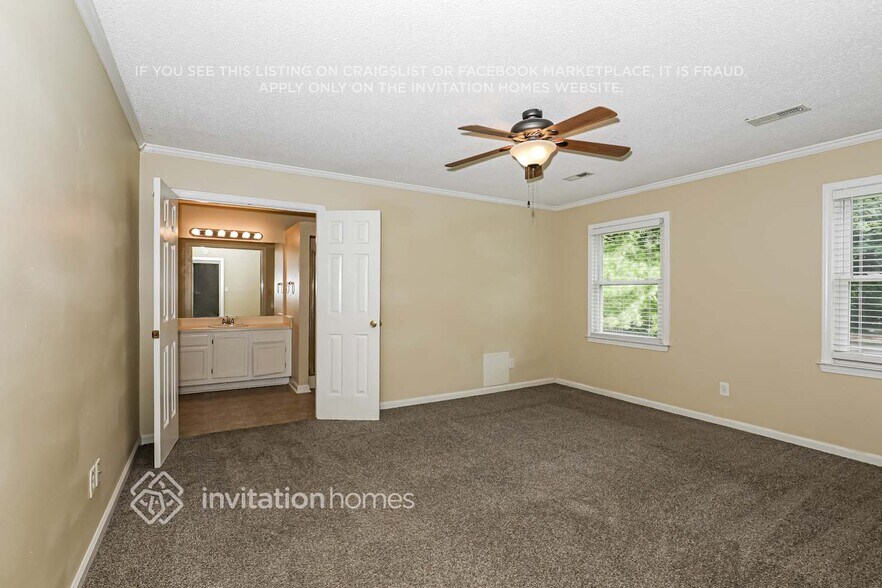 Building Photo - 100 Pepperwood Dr