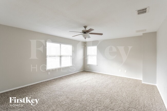 Building Photo - 9031 Canter Horse