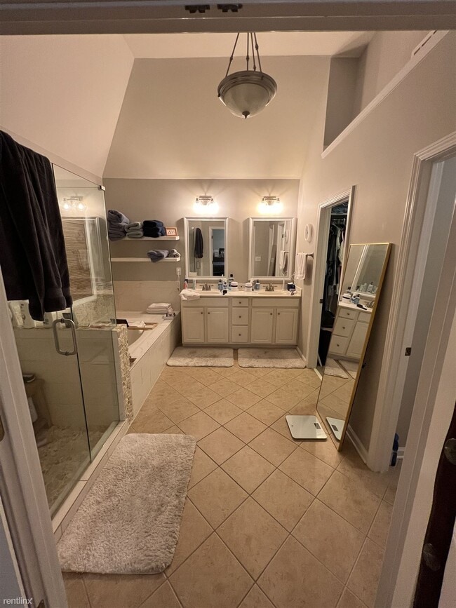 Building Photo - 4 br, 3 bath House - 6014 Vintage Pointe O...