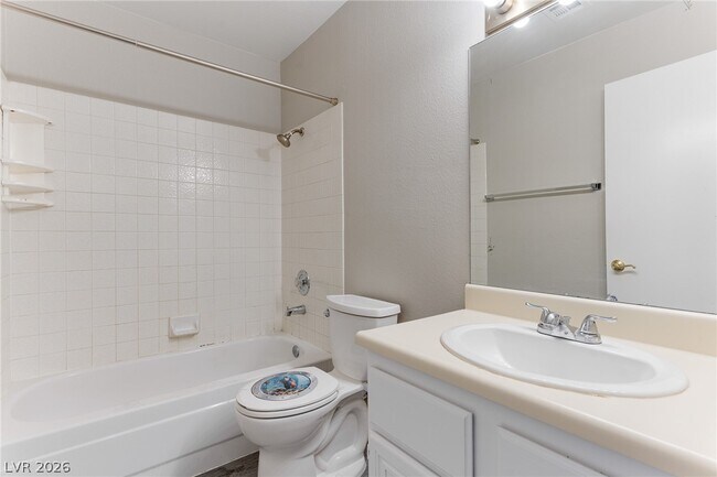 Building Photo - 830 N Sloan Ln