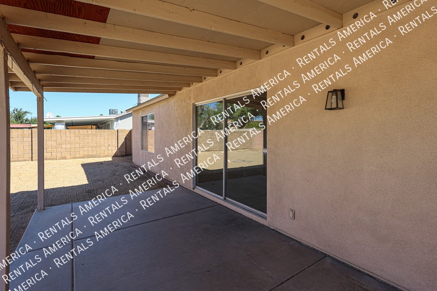 Building Photo - 6524 N 90th Dr