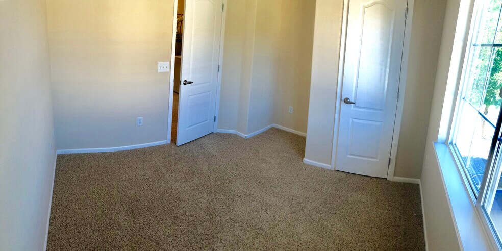 Second bedroom 1 - 5039 Brookfield Dr