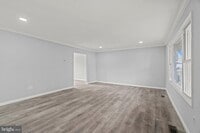 Building Photo - 48 Marboro Ln
