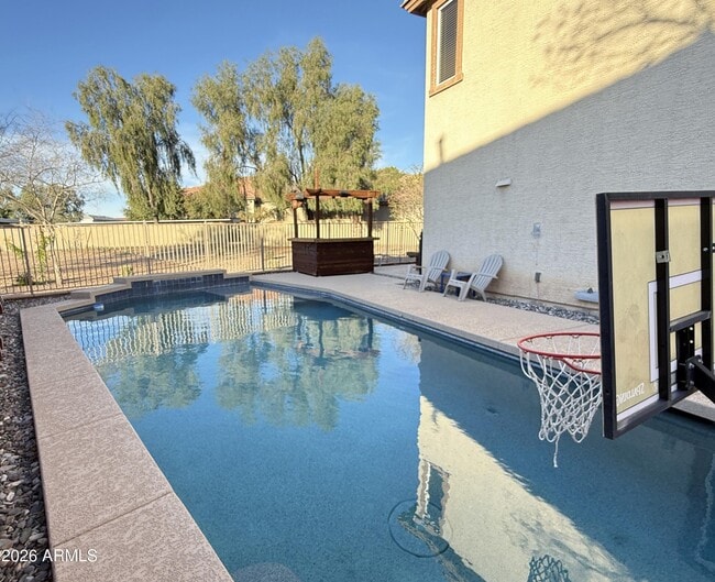 Building Photo - 3013 S Sailors Way