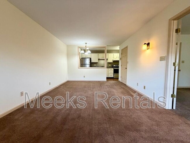 Building Photo - Greentree Apartments - Greentree Building