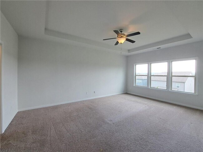 Building Photo - 3329 Long Creek Dr