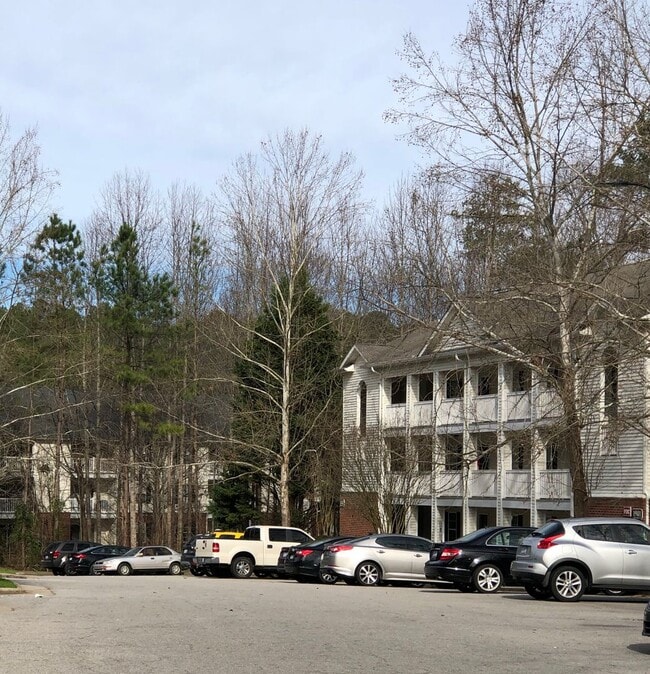 Building Photo - Condo Near NC State