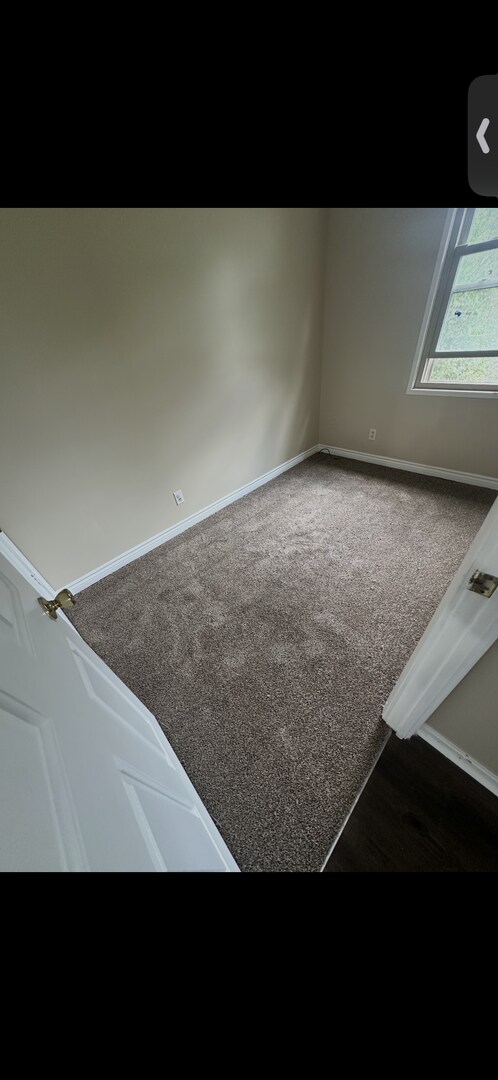 Building Photo - Check out this 3bdr ranch located in Belmont