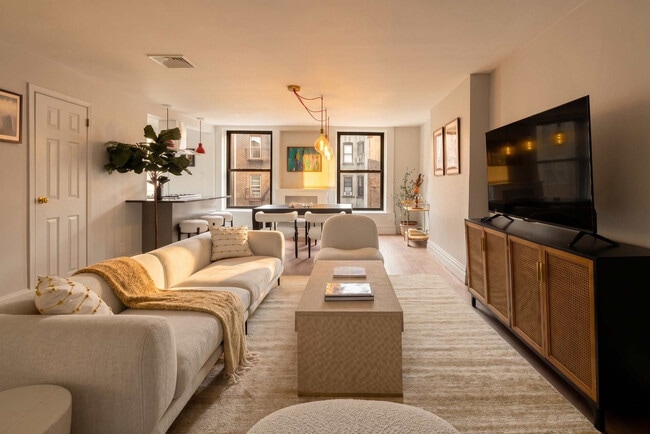 Building Photo - 179 Sullivan St