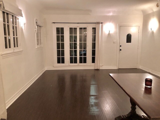 Building Photo - 517 N Spaulding Ave